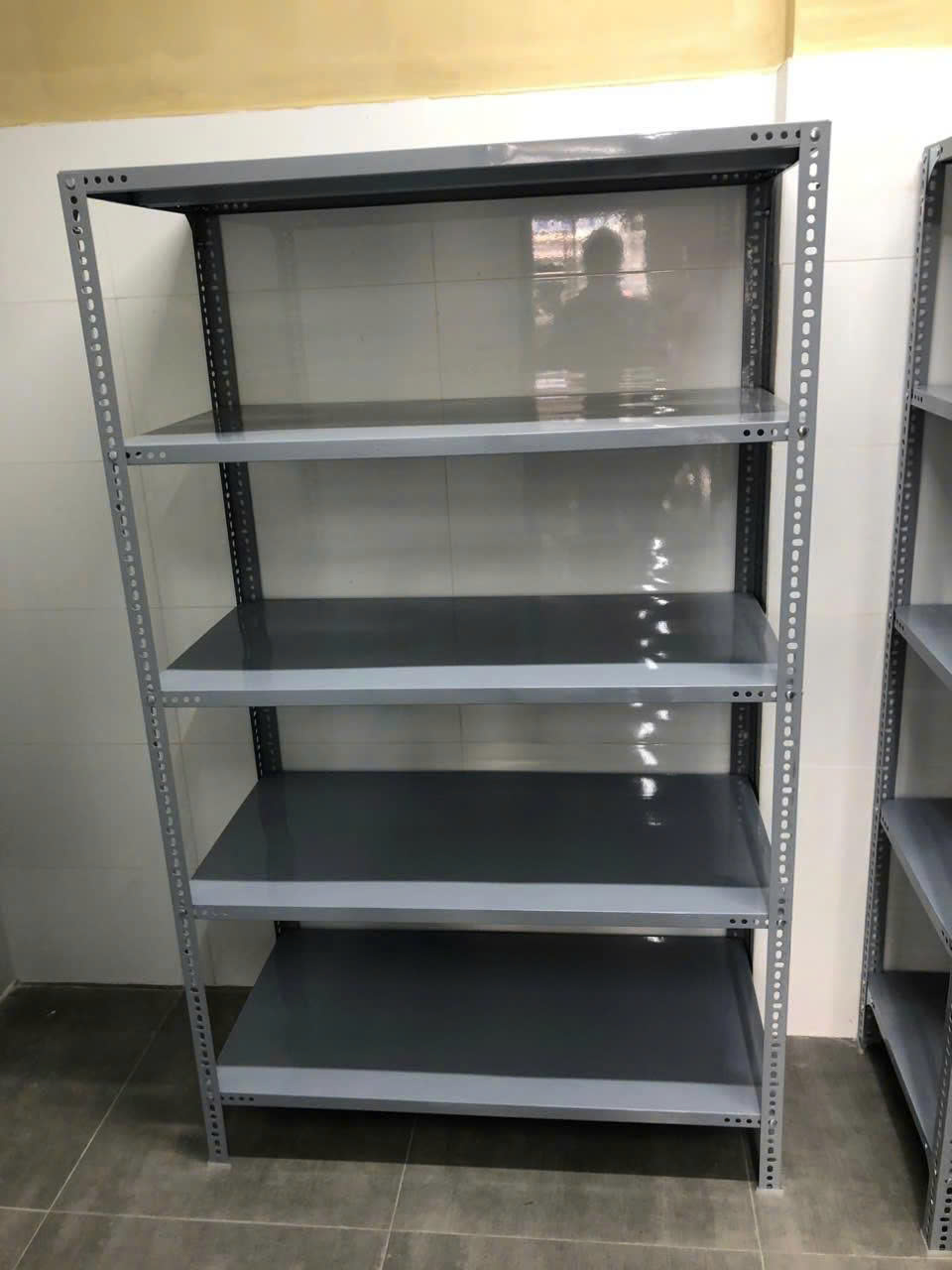 Kệ sắt V lỗ 100×42×150cm 5 tầng