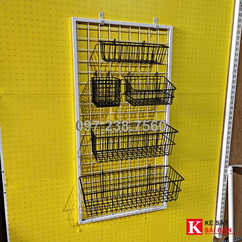 Ảnh thực tế nhiều kiểu giỏ cài lưới trên khung lưới