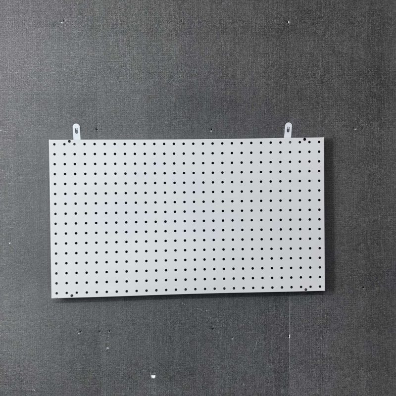 Tấm tôn lỗ 60x40cm - Trắng — kesatsaigon.com