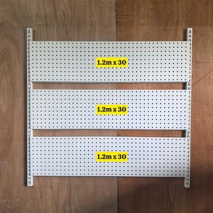 Tấm tôn lỗ gài thanh ray – 120cm x 30 – lỗ 0.8li — kesatsaigon.com