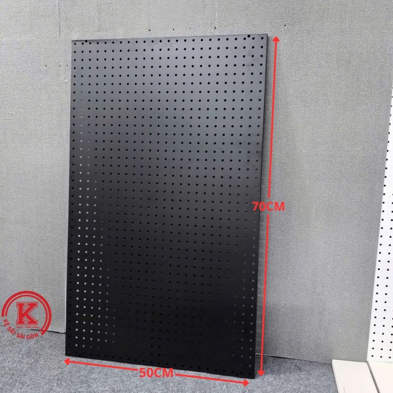 Tấm tôn lỗ 70cm x 50cm — kesatsaigon.com