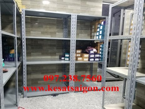 Kệ sắt v lỗ tại quận 11, kệ để hàng tại quận 11