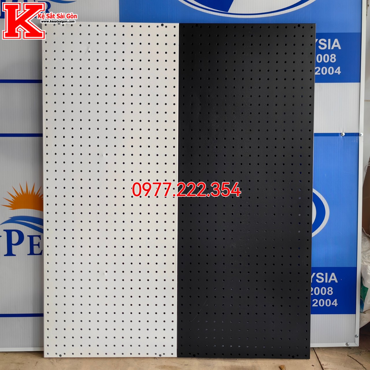 5 Bước sản xuất tôn đục lỗ trang trí phụ kiện