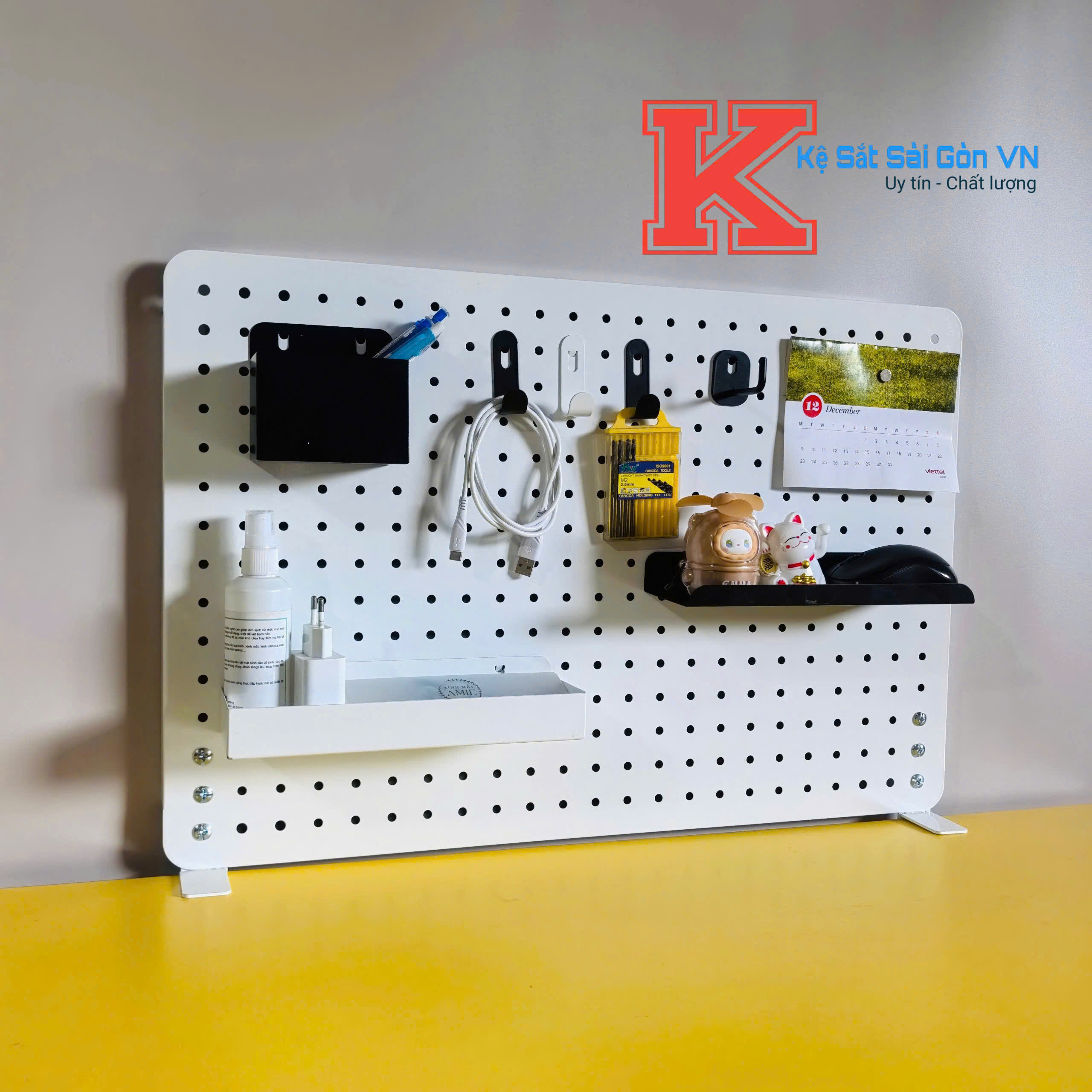 Bảng lỗ Pegboard kim loại kẹp bàn Decor sắp xếp bàn làm việc