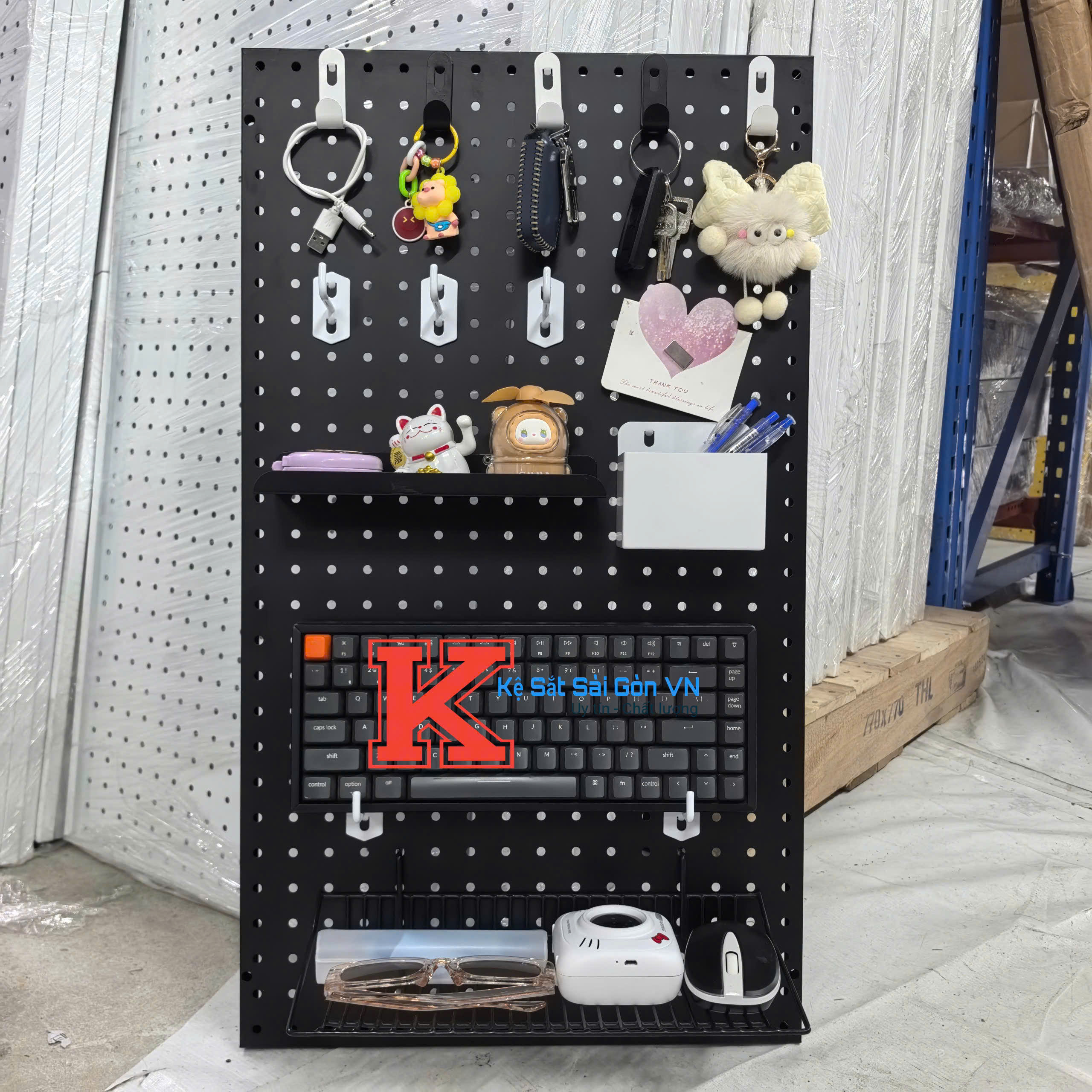 Bảng Pegboard cao cấp gắn tường Decor - Nhiều kích thước